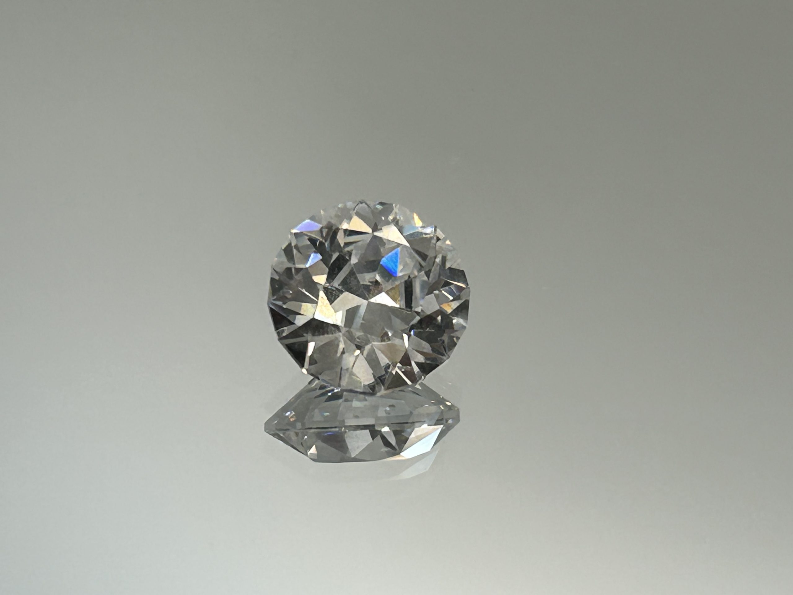 White Cubic Zirconia - Image 2