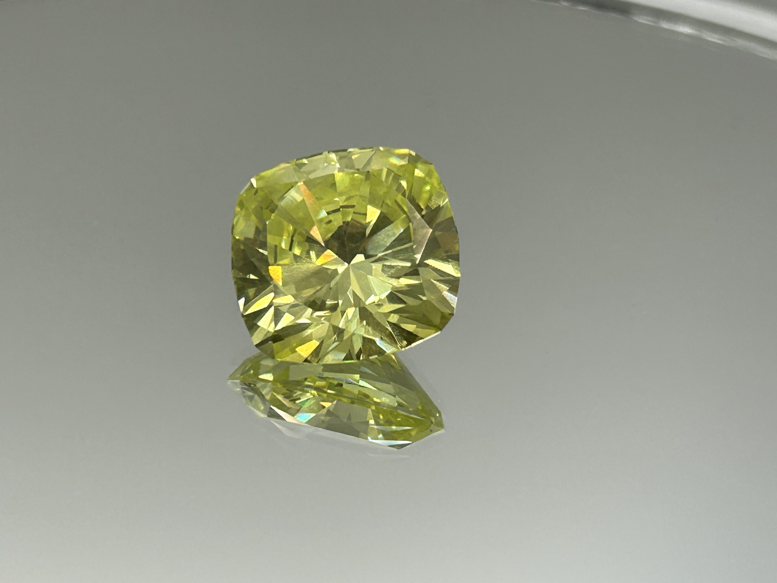 Apple Green Cubic Zirconia