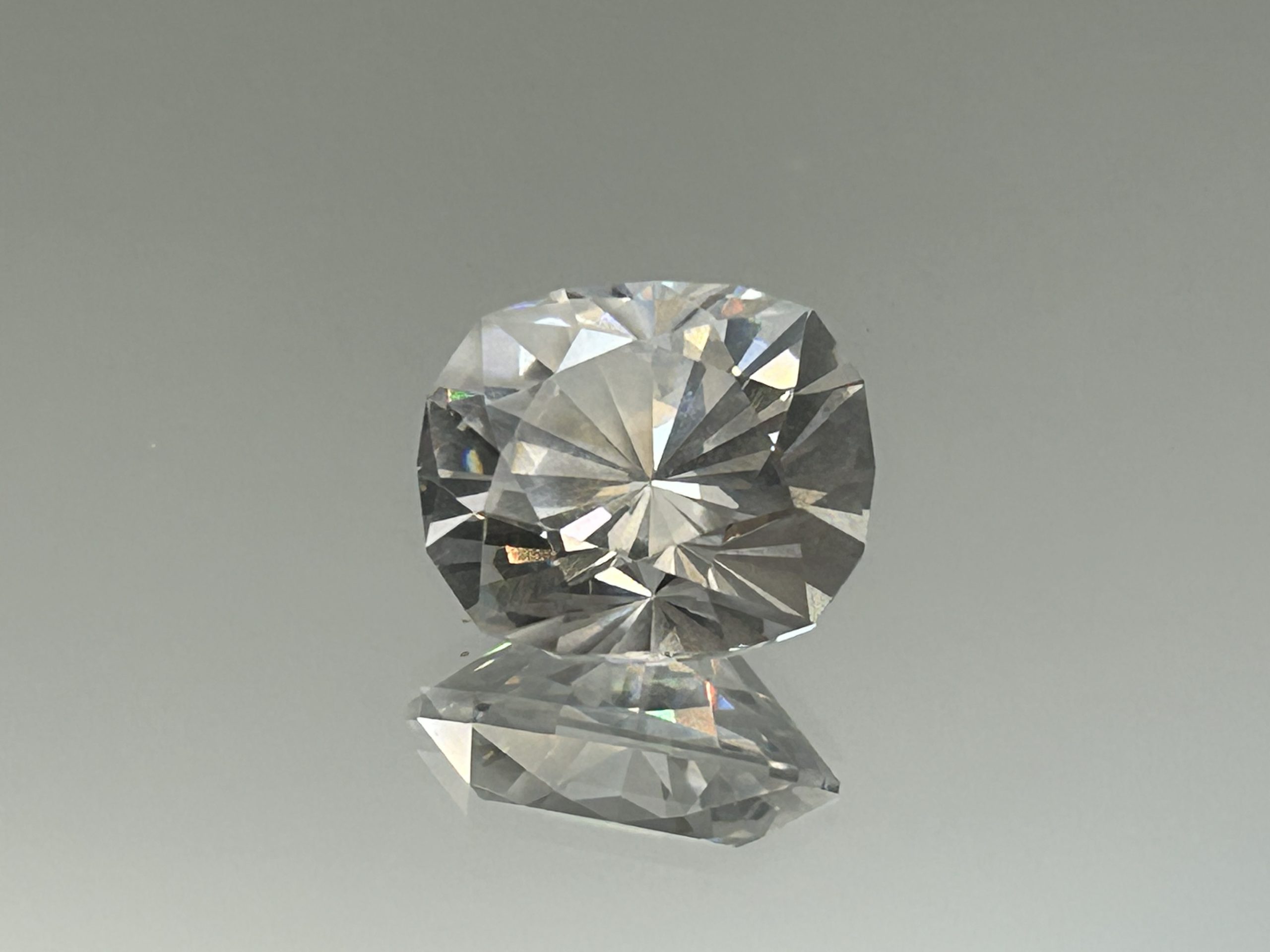 White Cubic Zirconia