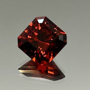 Red Cubic Zirconia – Squartuguese